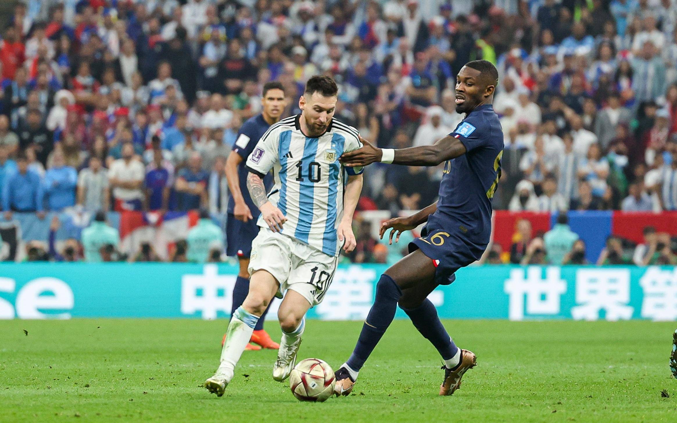 场的观众也 场的观众也