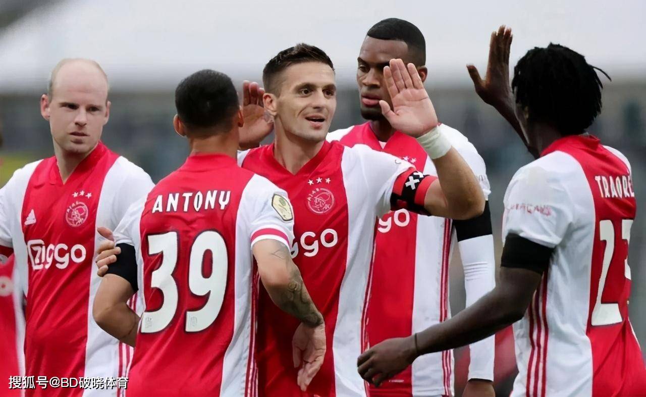 相比之下 相比之下