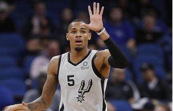 更是两支球 更是两支球