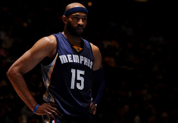 击对手防线 击对手防线