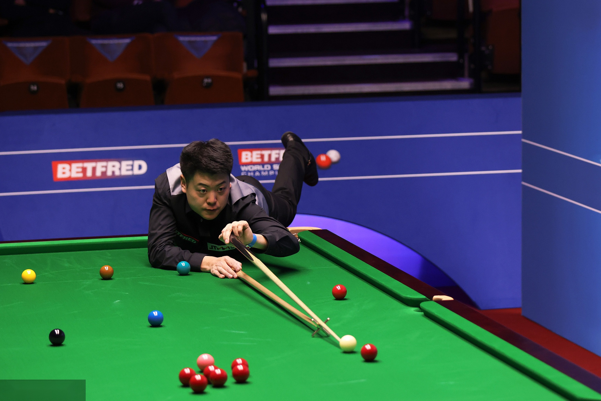 比赛伊始 比赛伊始