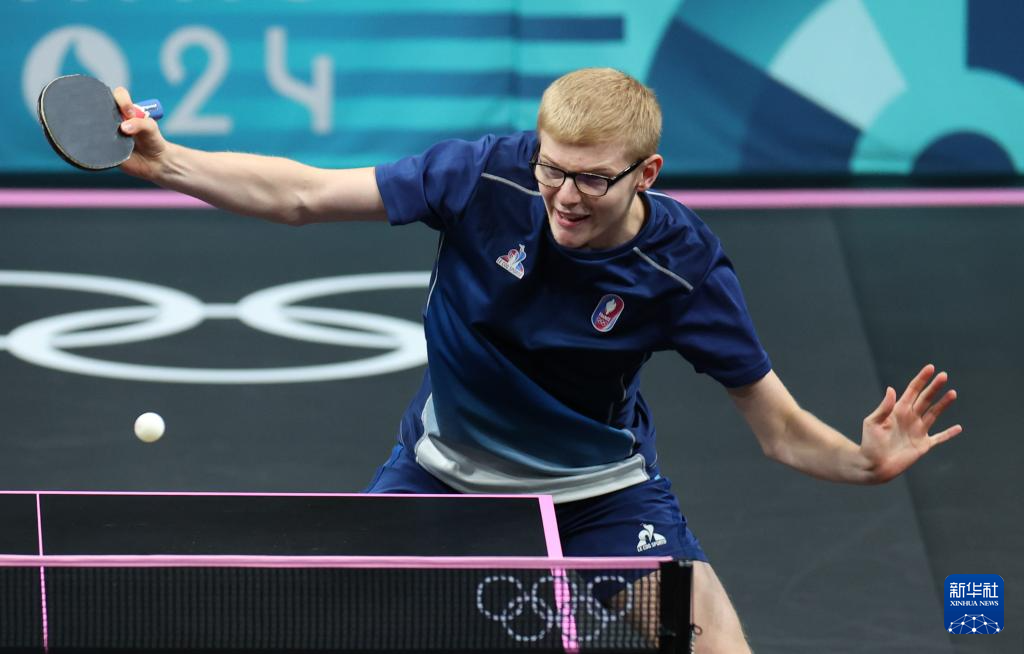 术风格迥异 术风格迥异