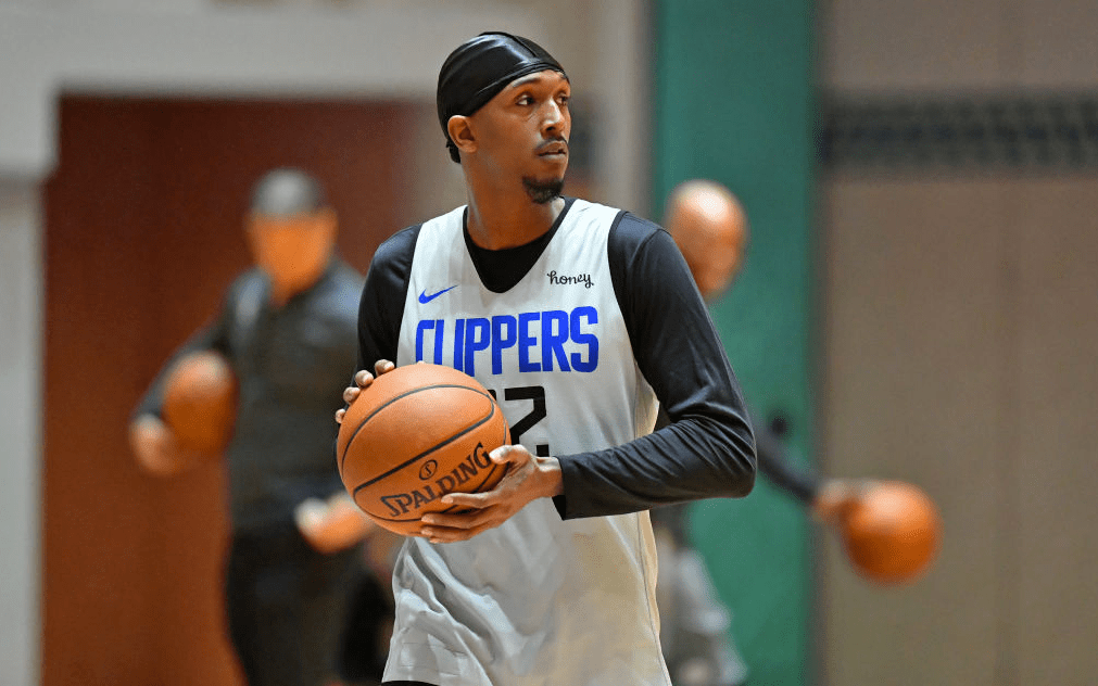 团队引入更 团队引入更