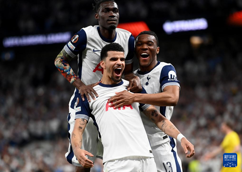 却被青春风 却被青春风